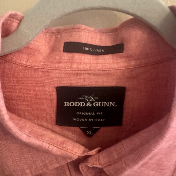RODD & GUNN 100% Linen button down - Picture 4 of 5